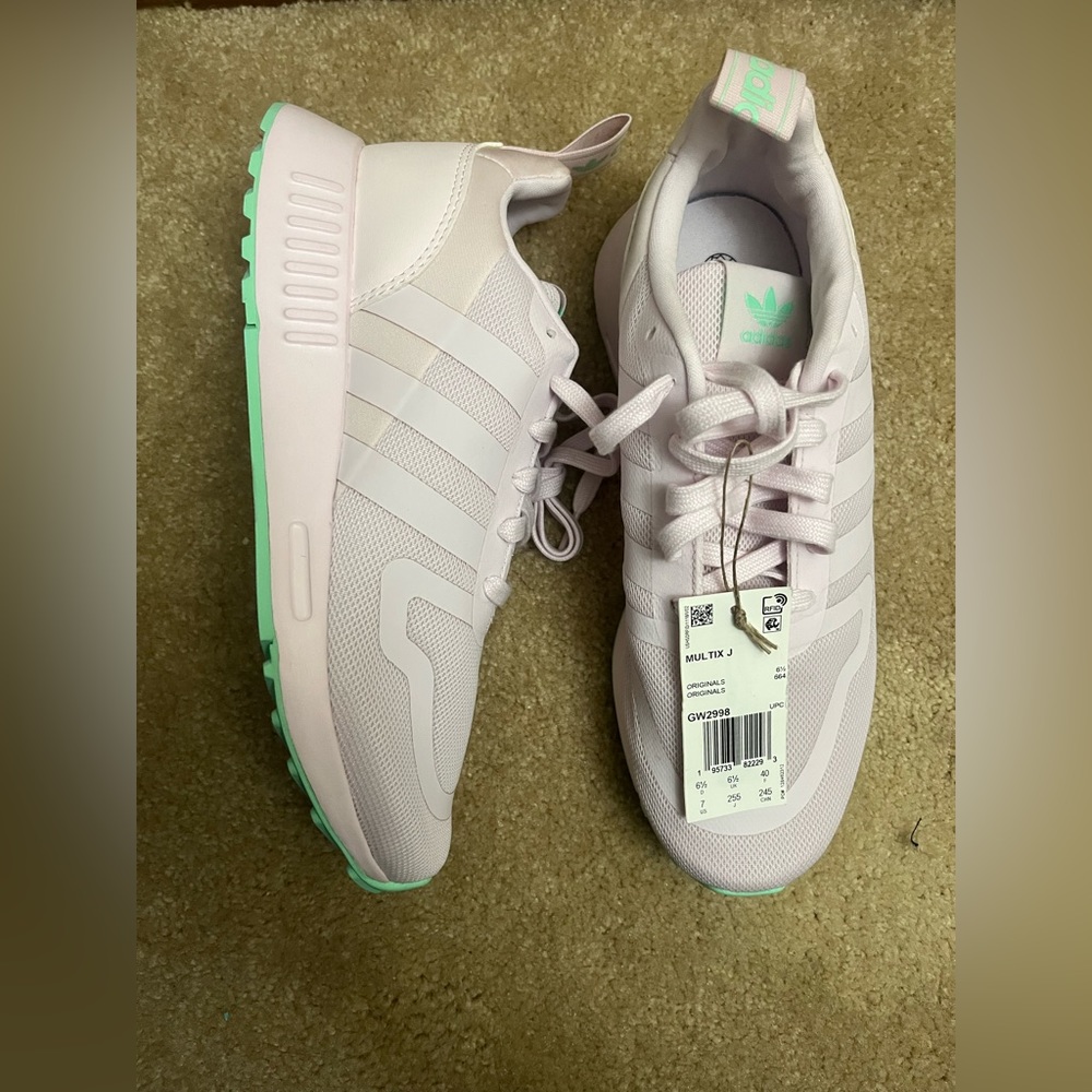 adidas Women's Athletic Shoes - Light Pink and Mint